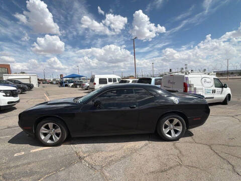 2022 Dodge Challenger SXT