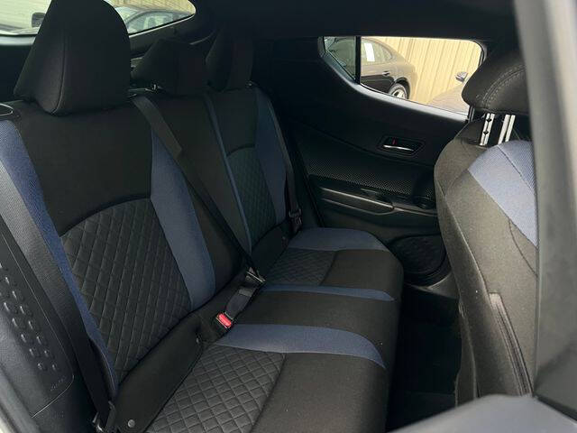 2021 Toyota C-HR XLE