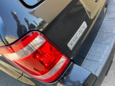 2011 Ford Escape Limited