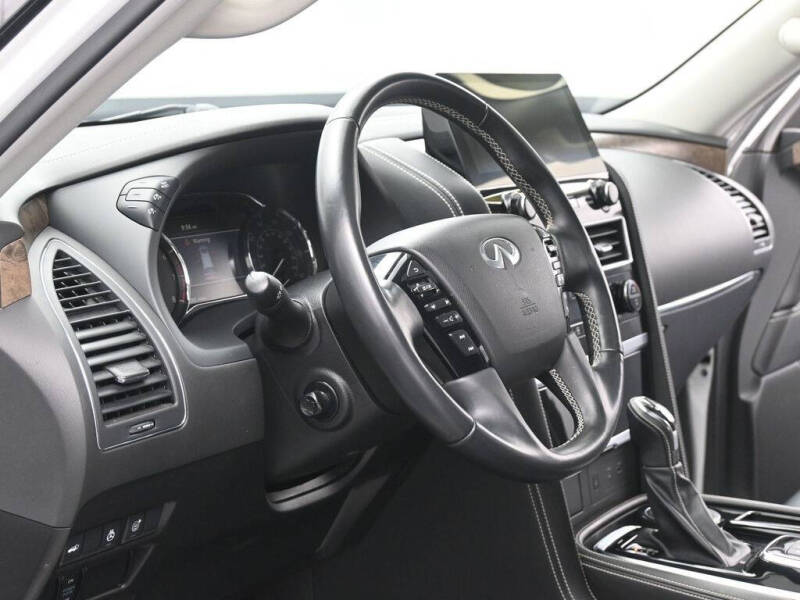 2023 Infiniti QX80 Premium Select