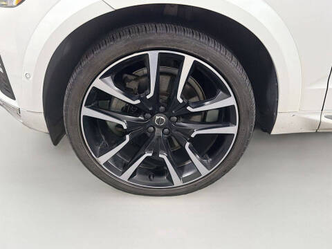 2023 Volvo XC60 B6 Ultimate Bright Theme