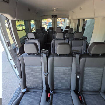 2025 Ford Transit 350 XLT