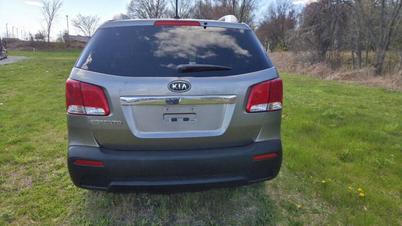 2013 Kia Sorento LX