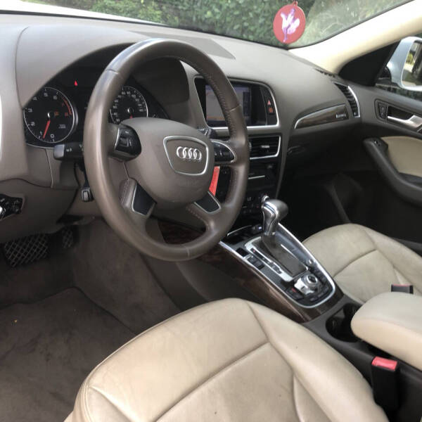 2016 Audi Q5 2.0T quattro Premium