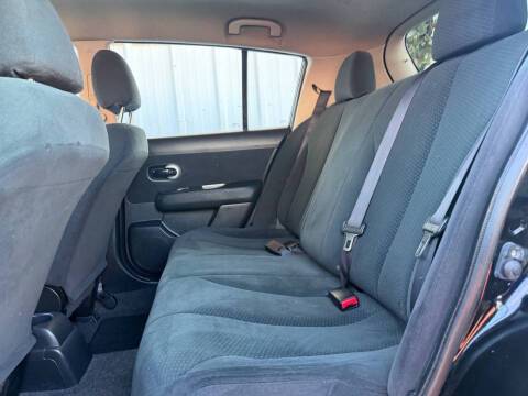 2012 Nissan Versa 1.8 S