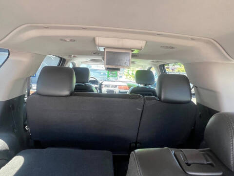 2012 GMC Yukon XL SLT 2500