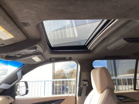 2018 Cadillac Escalade Platinum