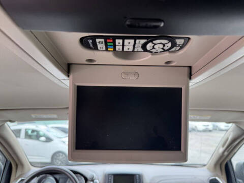 2014 Chrysler Town and Country Touring-L