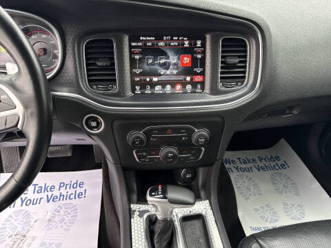 2016 Dodge Charger SXT