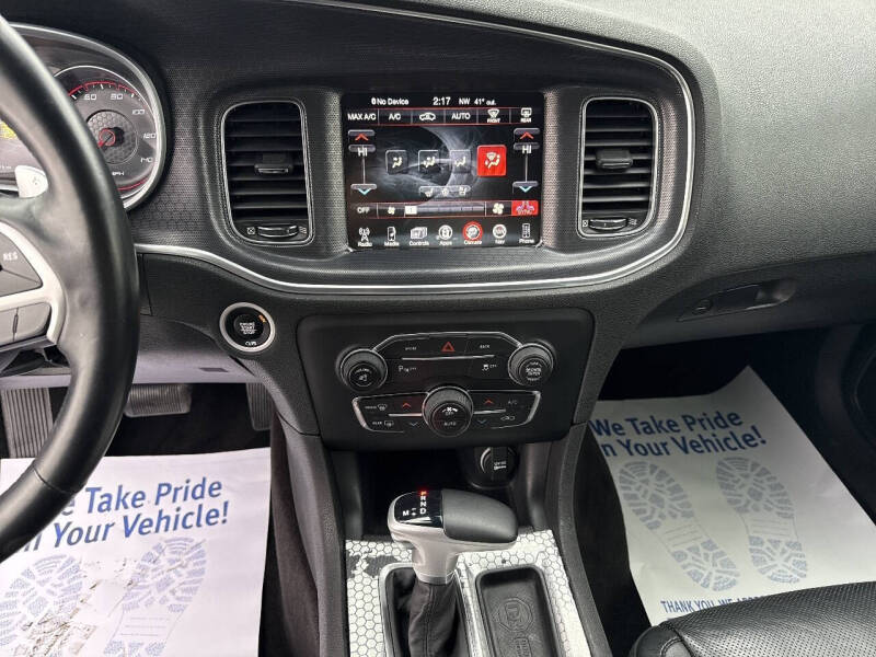 2016 Dodge Charger SXT