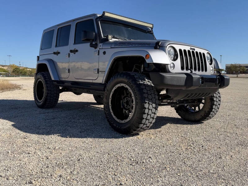 2017 Jeep Wrangler Unlimited Sahara