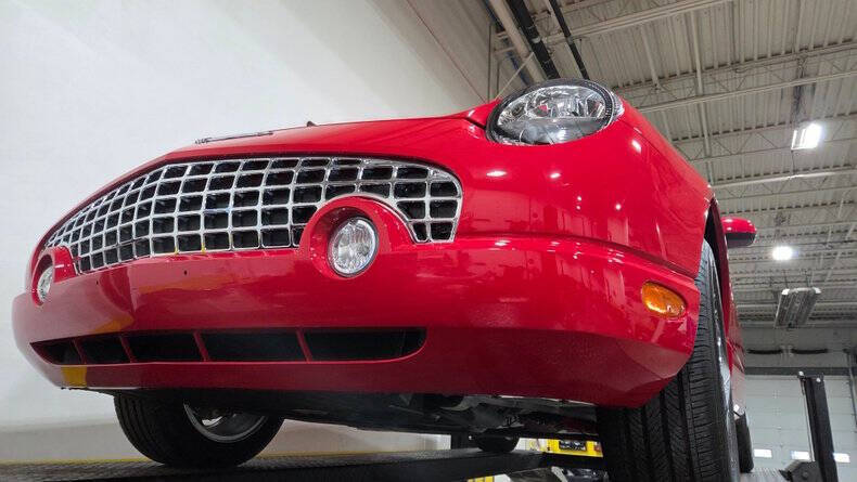 2002 Ford Thunderbird Deluxe