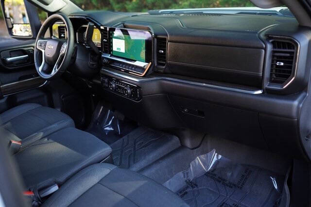 2025 Chevrolet Silverado 2500HD LT