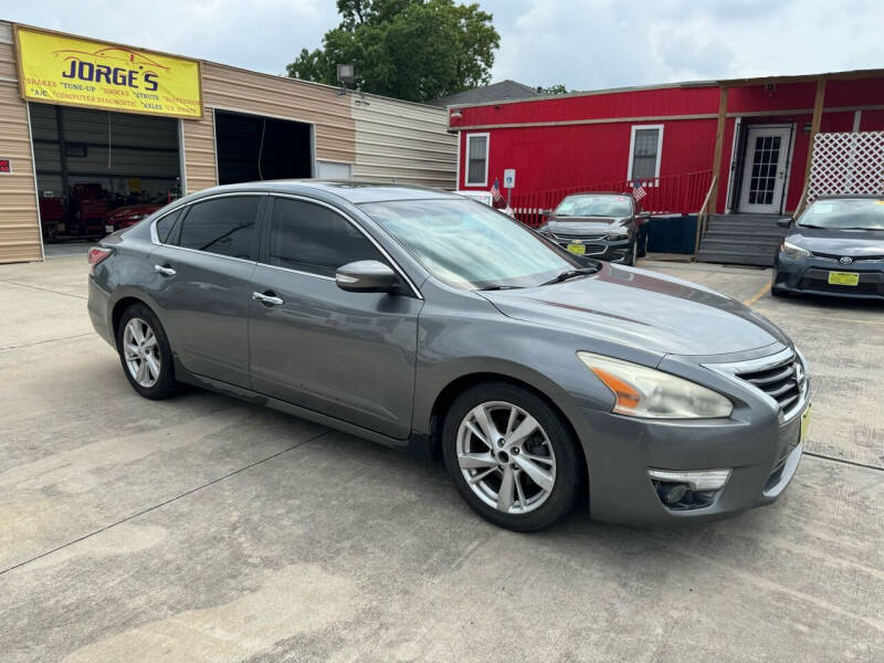 2015 Nissan Altima for sale at JORGE'S MECHANIC SHOP & AUTO SALES in Houston TX