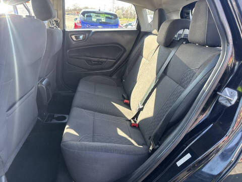 2016 Ford Fiesta SE