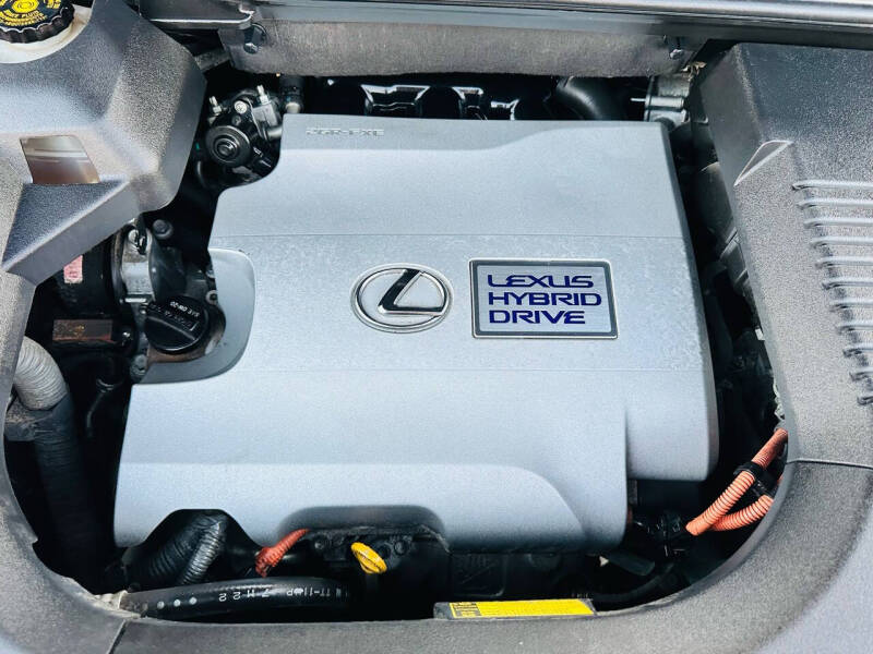 2011 Lexus RX 450h photo 44