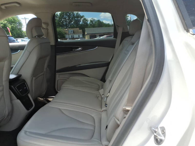 2016 Lincoln MKX Select