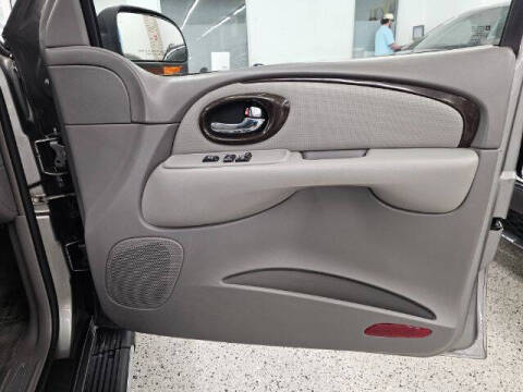 2005 Buick Rainier CXL