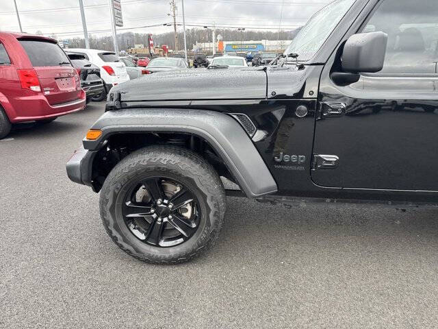 2021 Jeep Wrangler Unlimited for sale at Mid-State Pre-Owned in Beckley, WV