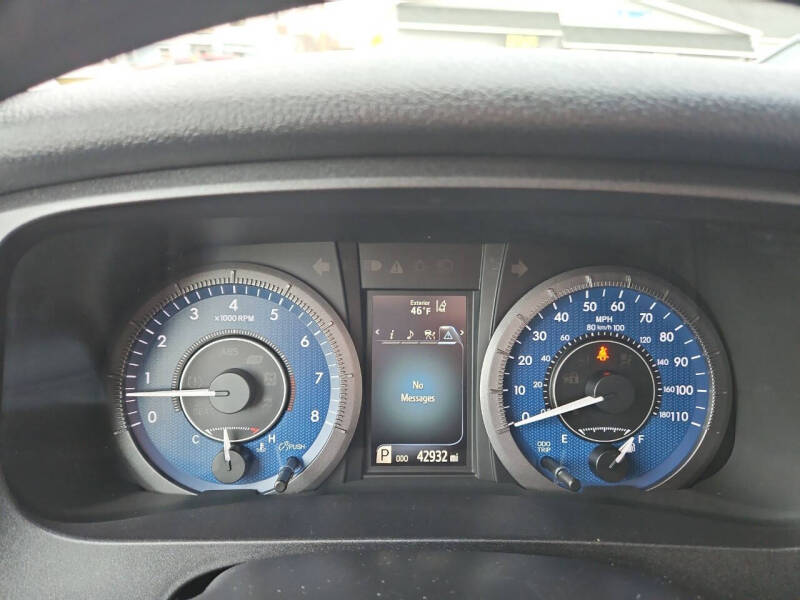 2020 Toyota Sienna LE Mobility 7-Passenger