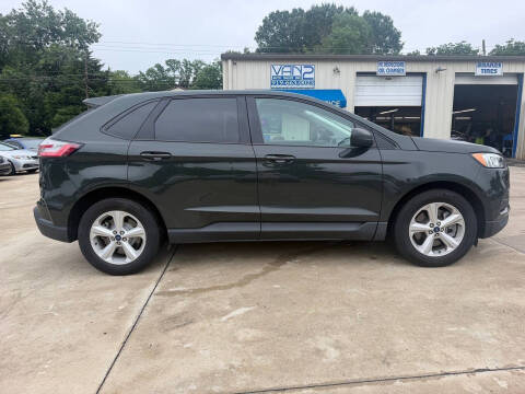 2022 Ford Edge SE