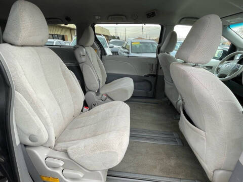 2014 Toyota Sienna