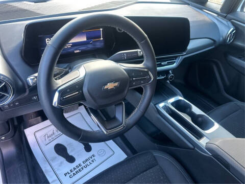 2025 Chevrolet Equinox EV LT