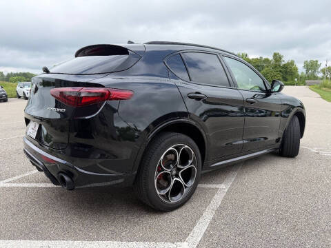 2022 Alfa Romeo Stelvio Veloce