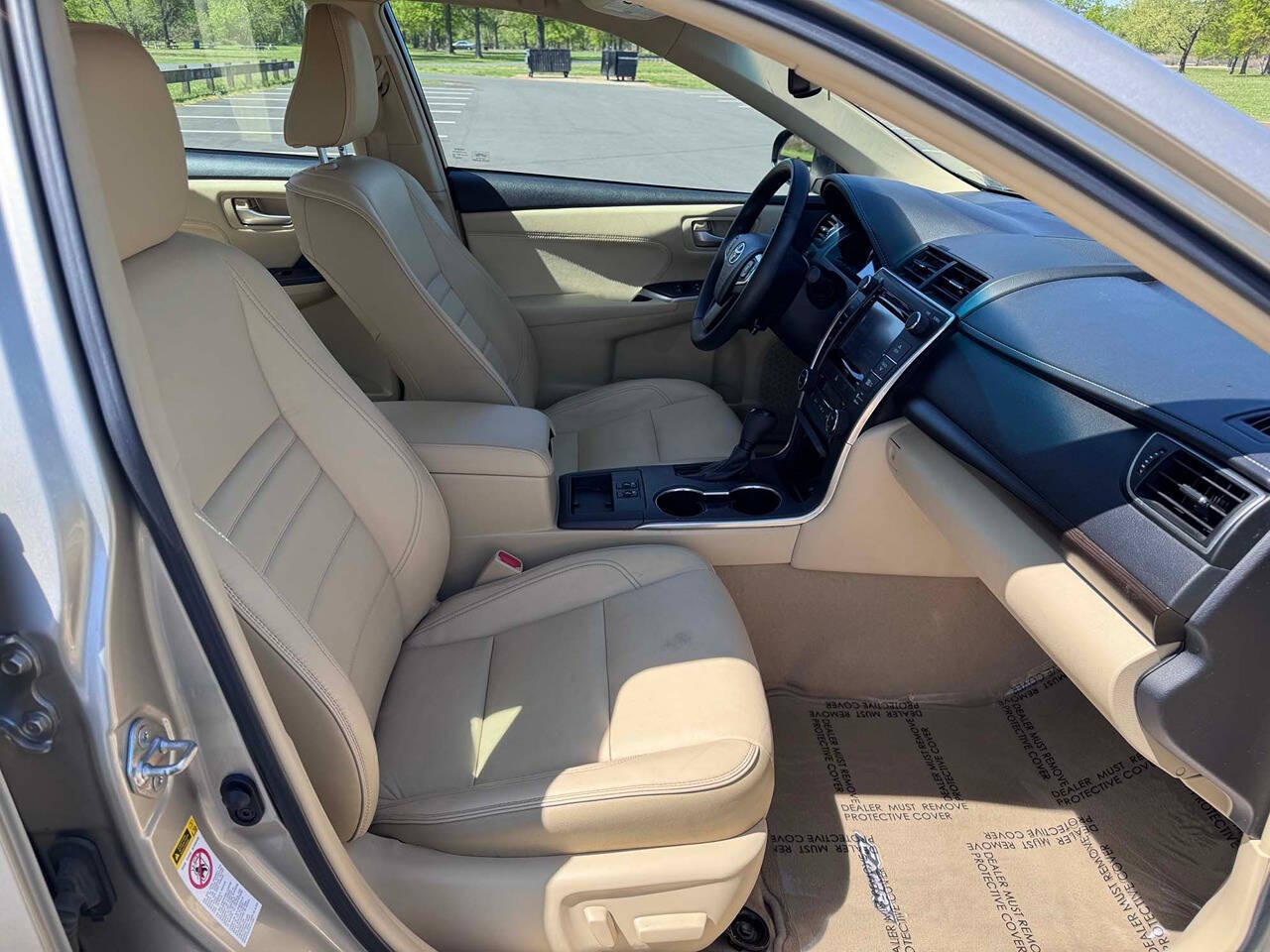 2015 Toyota Camry 18