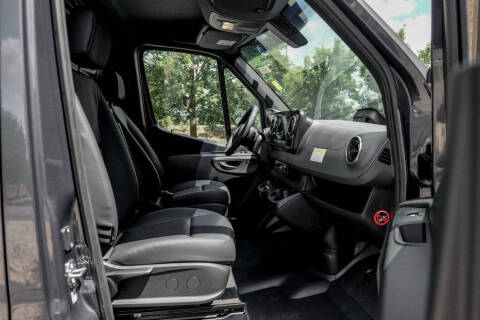 2025 Mercedes-Benz Sprinter 2500