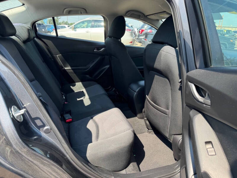 2014 Mazda MAZDA3 i SV