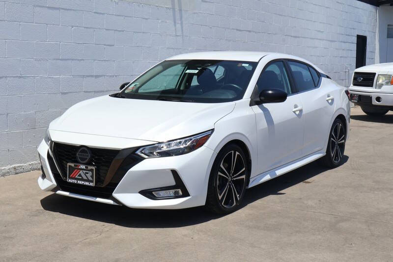 2020 Nissan Sentra SR