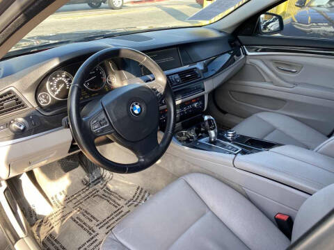2011 BMW 5 Series 535i