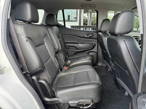 2021 GMC Acadia SLT