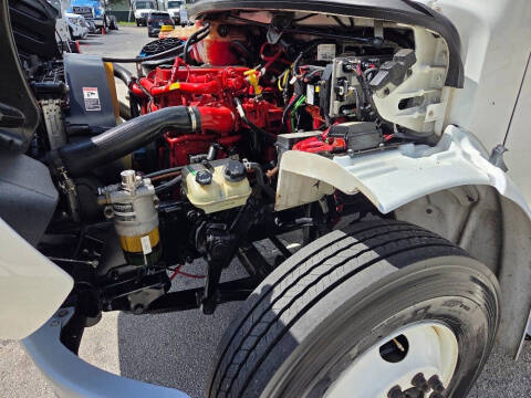 2019 Freightliner M2 26ft Refrigerated