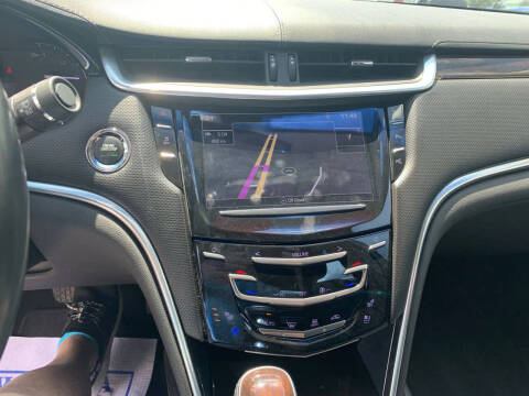 2017 Cadillac XTS Luxury