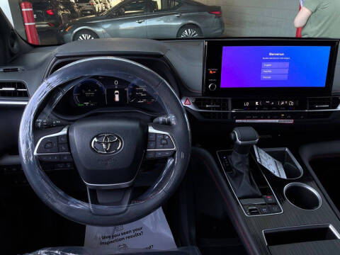 2026 Toyota Sienna XSE 7-Passenger