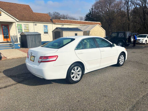 2011 Toyota Camry LE