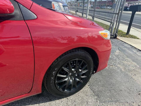 2012 Toyota Corolla LE