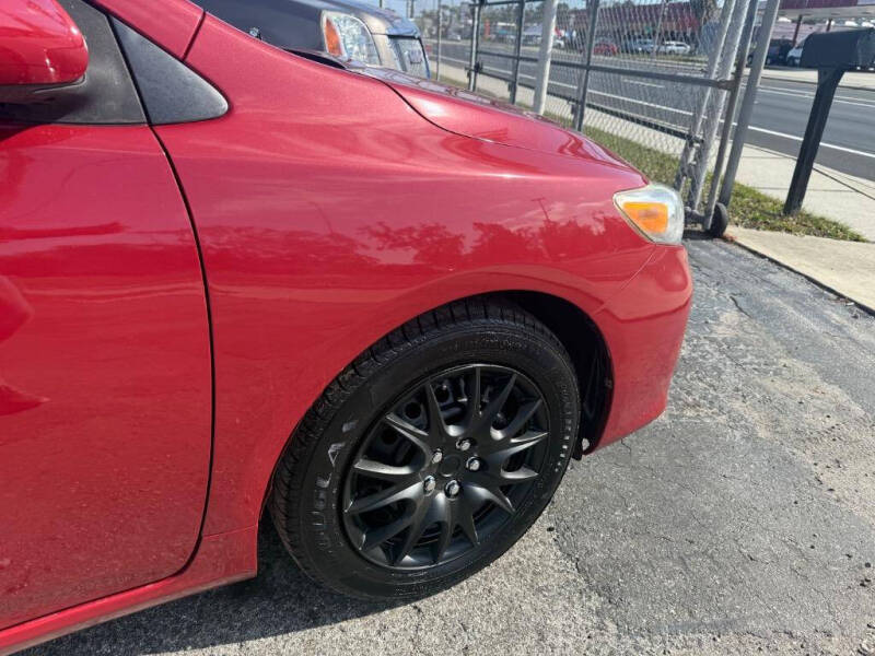 2012 Toyota Corolla LE