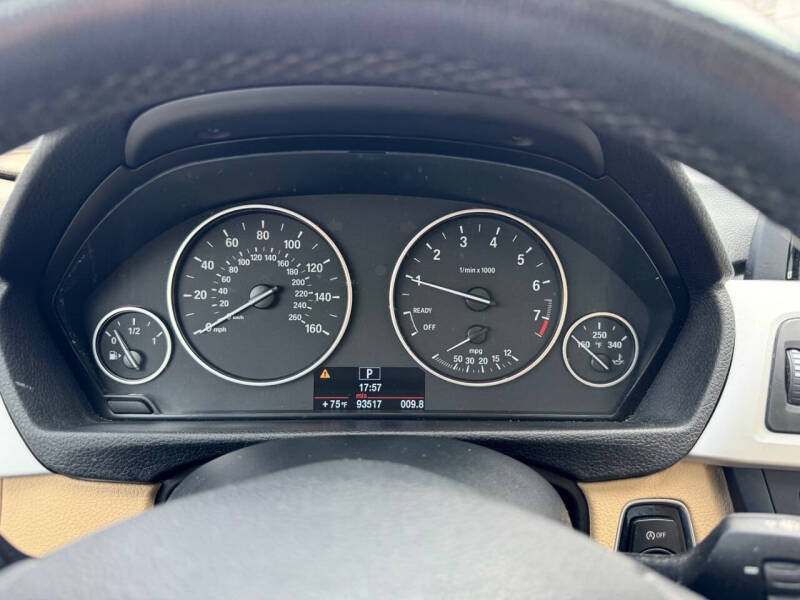 2012 BMW 3 Series 328i