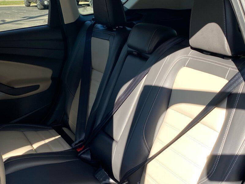 2019 Ford Escape SEL