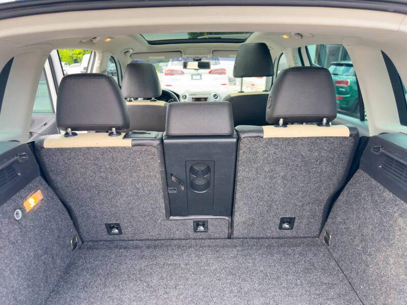 2017 Volkswagen Tiguan 2.0T Wolfsburg Edition