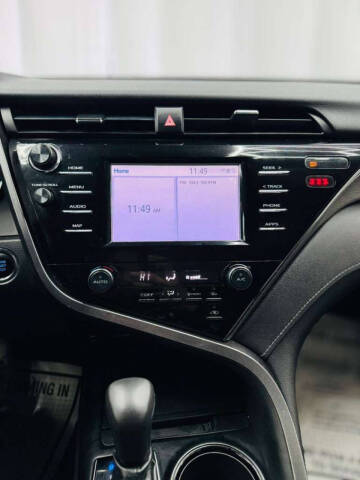 2019 Toyota Camry SE