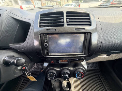 2009 Scion xD