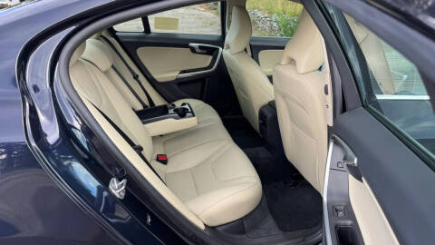 2016 Volvo S60 T5 Premier