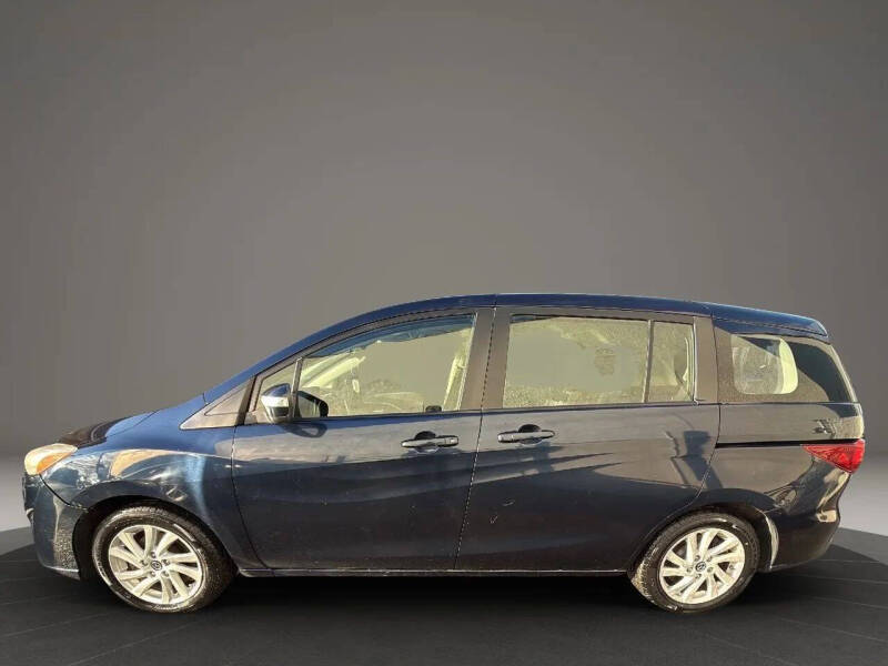 2014 Mazda MAZDA5 Sport