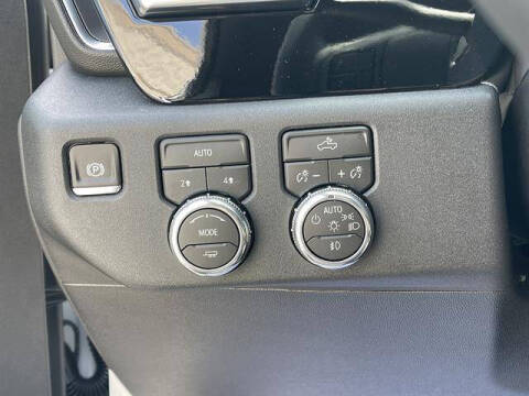 2026 GMC Sierra 1500 Elevation Standard