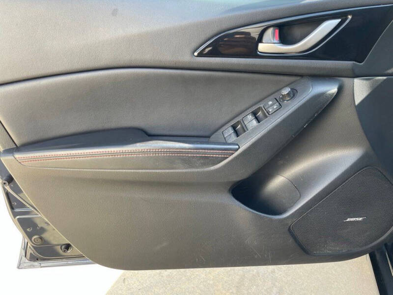 2015 Mazda MAZDA3 i Grand Touring