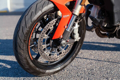 2013 Ducati Monster 1100 EVO